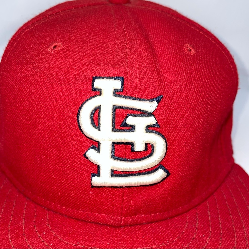 *FINAL PRICE* St. Louis Cardinals Fitted Cap - Picture 2 of 12
